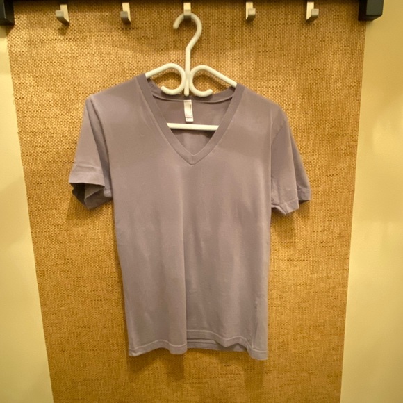 American Apparel - Grey V-Neck - Picture 2 of 8